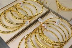 Thực hiện ngay công tác bình ổn thị trường vàng